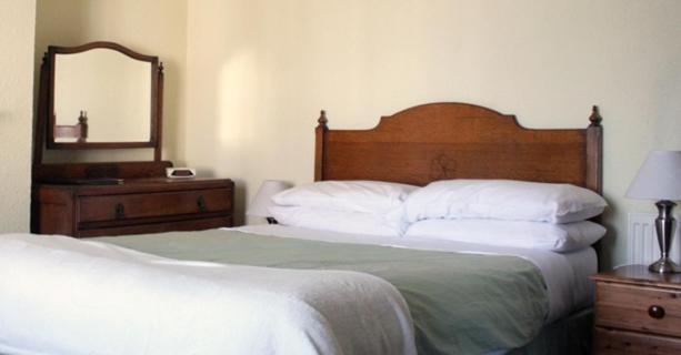 The Knoll Guesthouse Newport  Habitación foto
