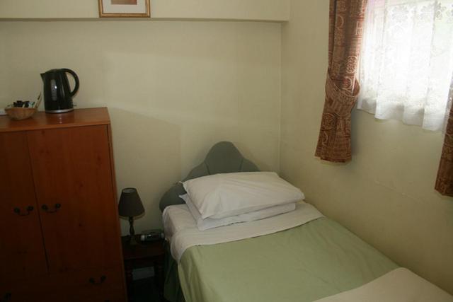 The Knoll Guesthouse Newport  Habitación foto